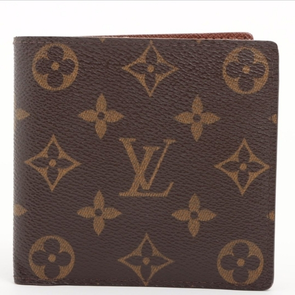 Authentic Louis Vuitton Monogram Marco Wallet  - Picture 1 of 7